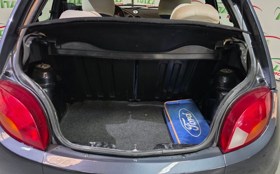 Ford Ka 1.3 Collection 70cv (5)